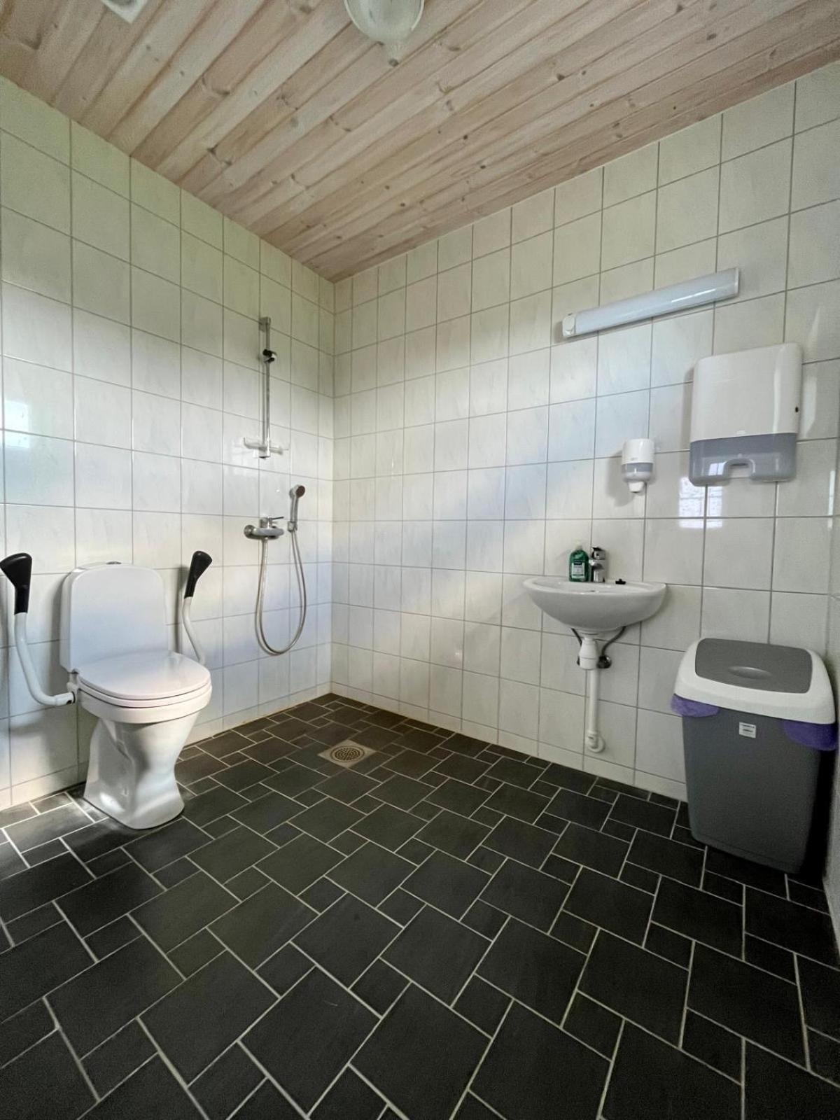 Hotel Roograhu Kaemping Heilu Esterno foto